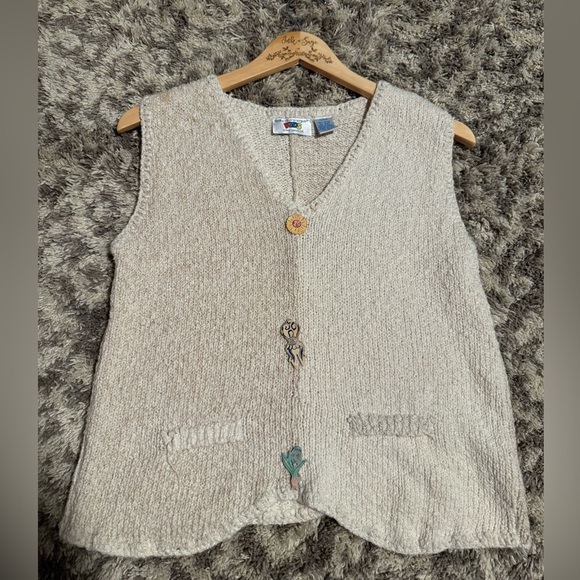 VTG 1995 Eagle’s Eye Vest W/ Funky Painted Buttons - Picture 1 of 10